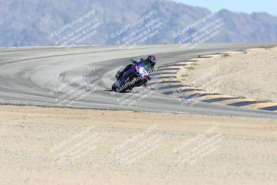 media/Oct-05-2025-CVMA (Sun) [[beeef4f201]]/Race 11-500-400(4)-350 Supersport/